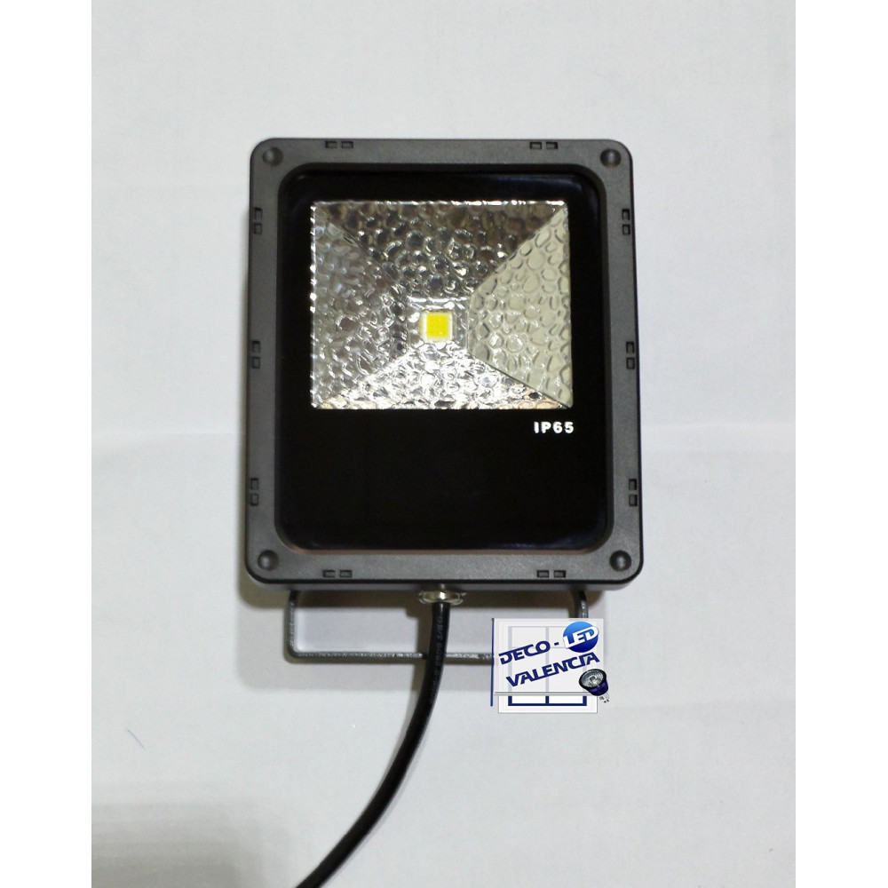 Foco LUXE LED Cob 10W 230V