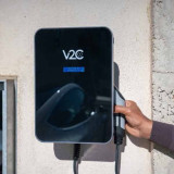 Cargador V2C Trydan monofásico 7,4Kw T2 manguera muelle-espiral y protecciones incluidas