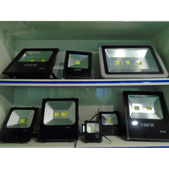 Foco proyector LED COB PRO 200W
